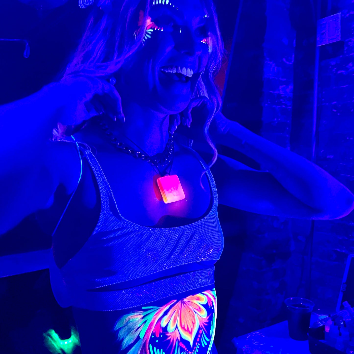 Customized blinky wearable LED art pendant